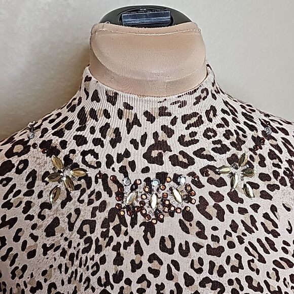 NWT Vertigo Paris XL Jewel Neckline Leopard mockneck sweater - Picture 2 of 8